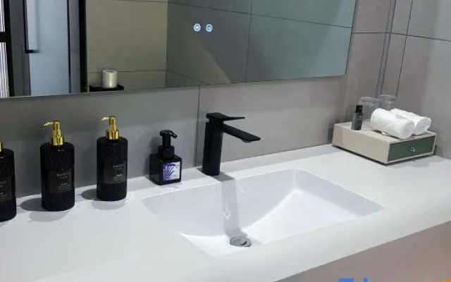 XING GANG YA SHE HOTEl