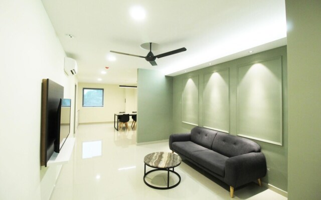 KL Eight Suites