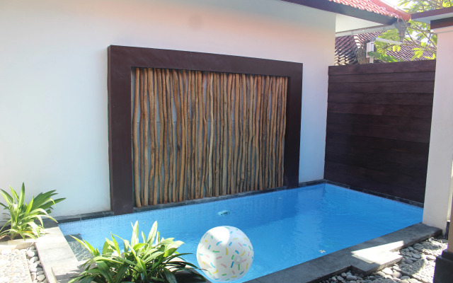 Jukung Villas Kuta