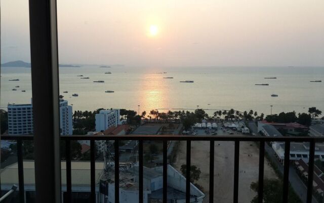 2BR Centric Sea With Sea View