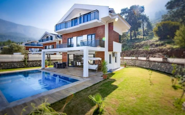 Angel Prestige Villa by Angel Rentals