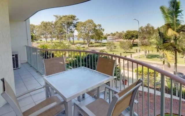Sailfish Cove & RIVA Apartments