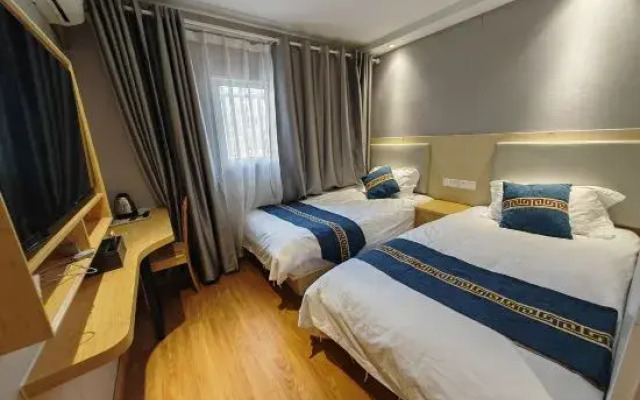 Shycent light luxury hotel Shanghai University