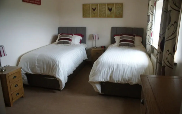 East Wayside Bed & Breakfast
