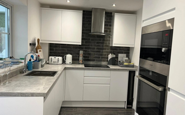 Exmouth Luxury Coastal Boutique Town House