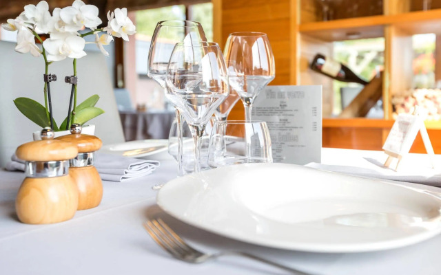 Logis Hotel de la Tour