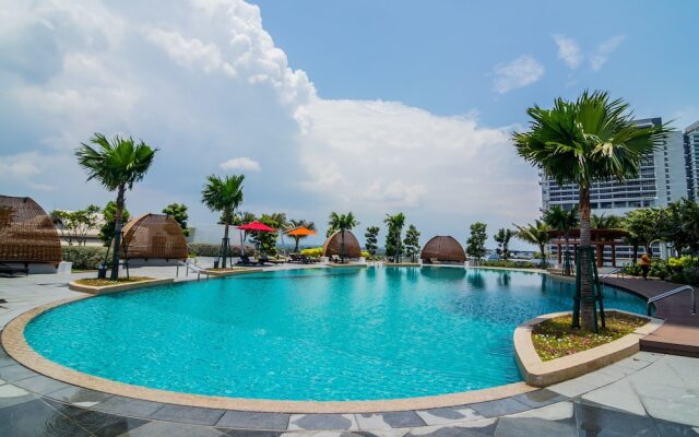 Almas Suites by Subhome