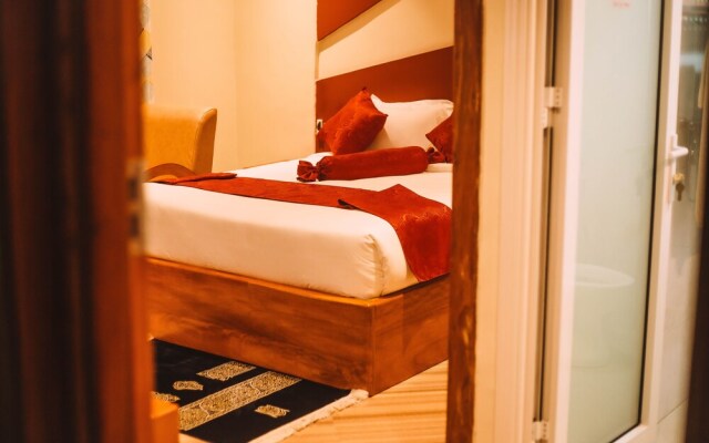 Gr Comfort Hotel
