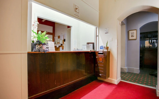 The Murray Arms Hotel