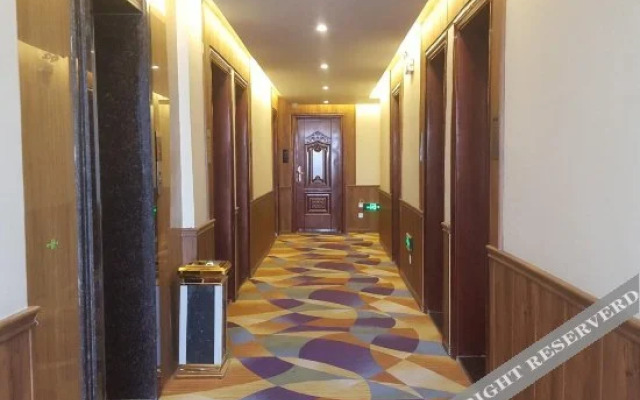 Yunqi Business Hotel (Shantou Jinping District University Road Branch)