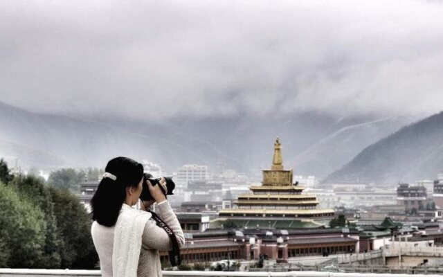 Tibetan Family