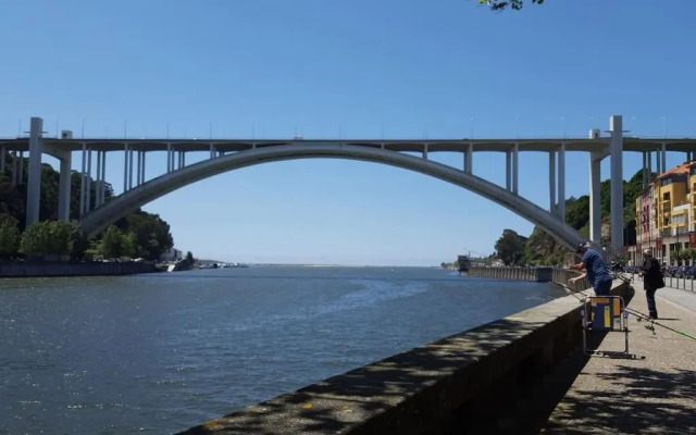 OHH - Ganesha studio- Oporto Center