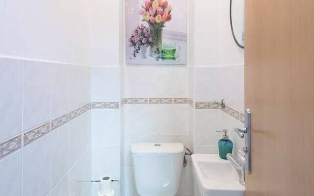 Spasious Apartment in Prague
