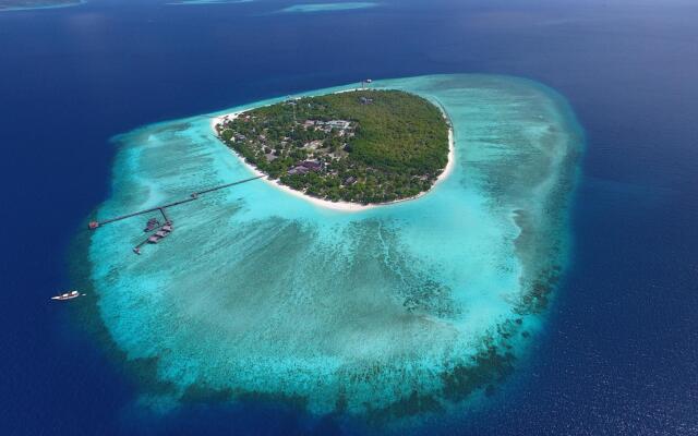 Pom Pom Island Resort