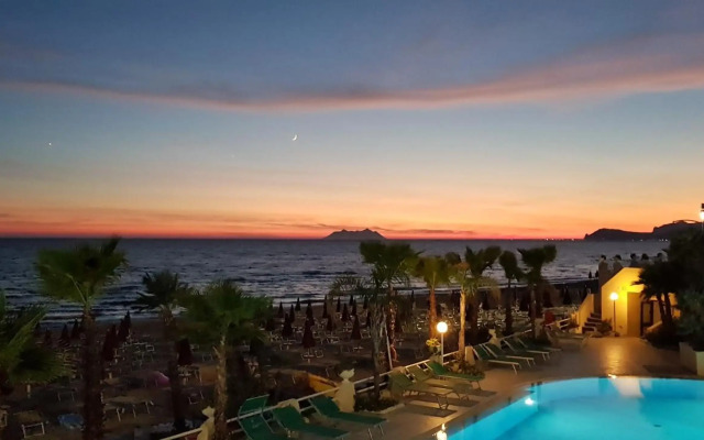 Grand Hotel La Playa