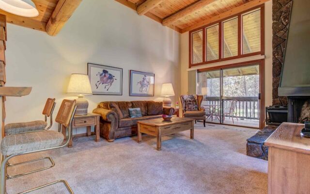 Wildflower Condos by Village Properties at Sunriver