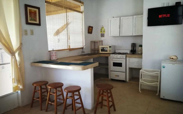 Bamboo Huanchaco Lodge
