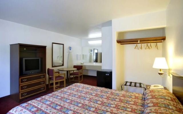 Americas Best Value Inn Watsonville