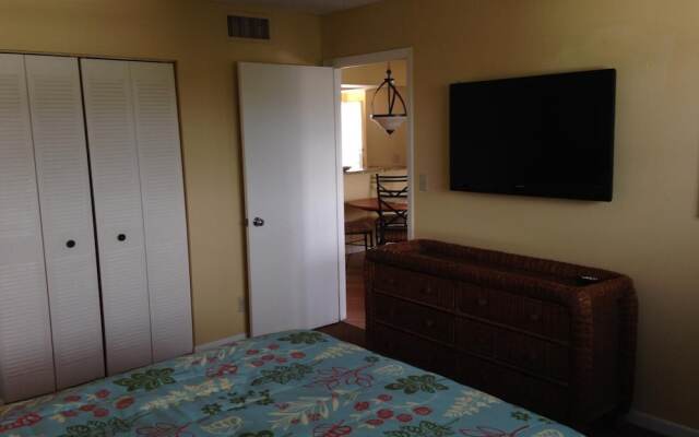 Surf Rider Resort