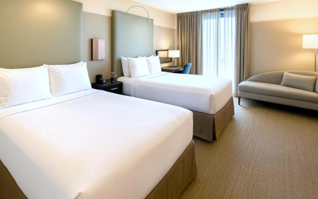 Crowne Plaza Chicago West Loop by IHG