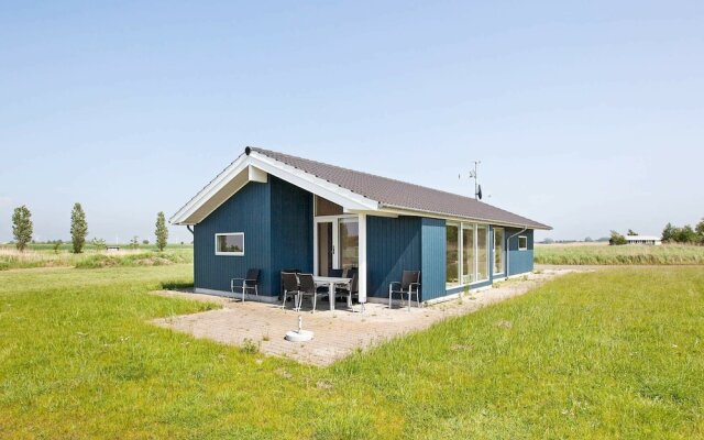Spacious Holiday Home at Rodby With Whirlpool