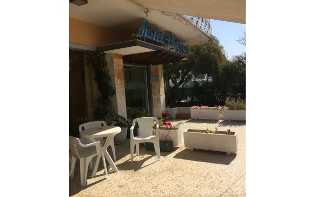 Pikermi Hotel
