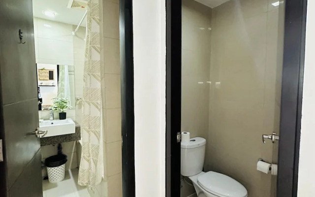 Mactan Newtown Condo Hotel Unit