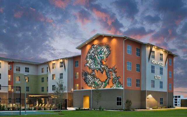 Homewood Suites by Hilton TechRidge Parmer @ I-35