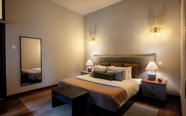 Tathya Hills - Luxe Garden Retreat
