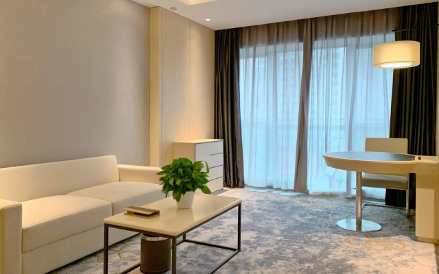 Grand Metropark Liyuan Hotel