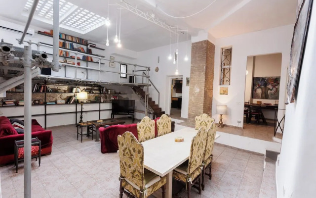 Navona Glamour Apartment