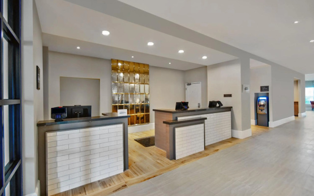 Residence Inn by Marriott Orlando Flamingo Crossing/Western Entrance