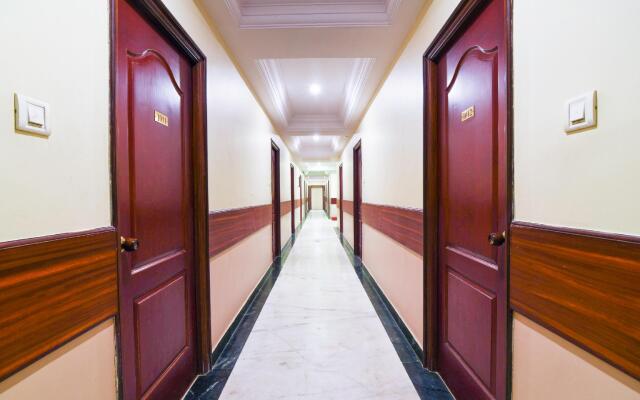 OYO 33367 Hotel Saroj Krishna