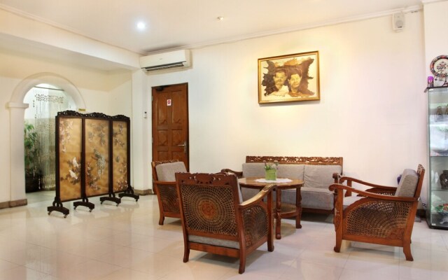 OYO 102 GP Residence