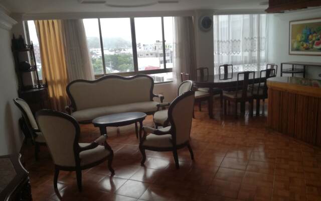Pipos Apartment