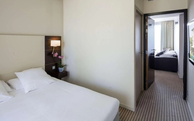 Mercure Aix-en-Provence La Duranne Gare TGV