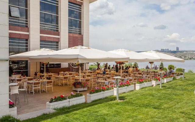 Ve Hotels Golbasi