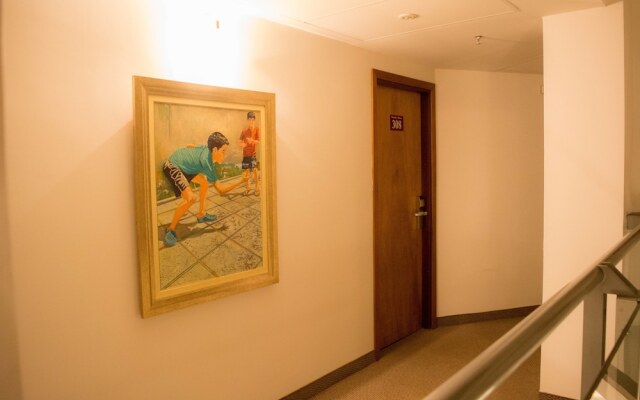 De la Trinidad Hotel