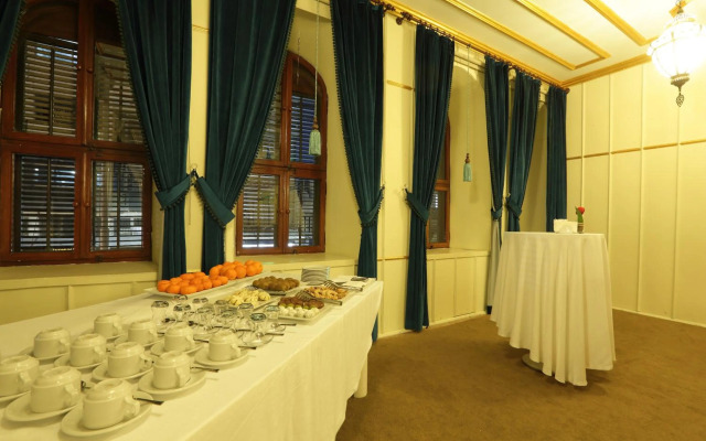 Sirehan Hotel