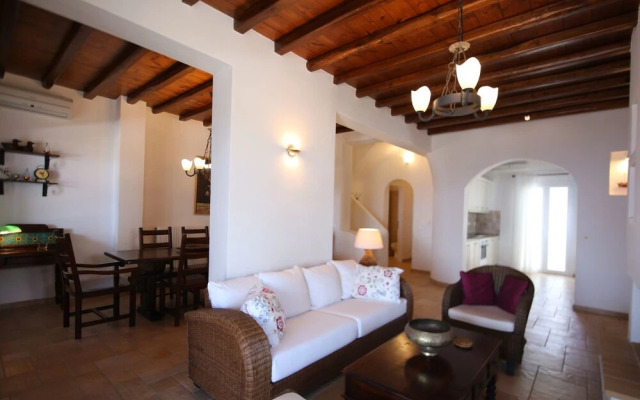 Villa Attalus 3