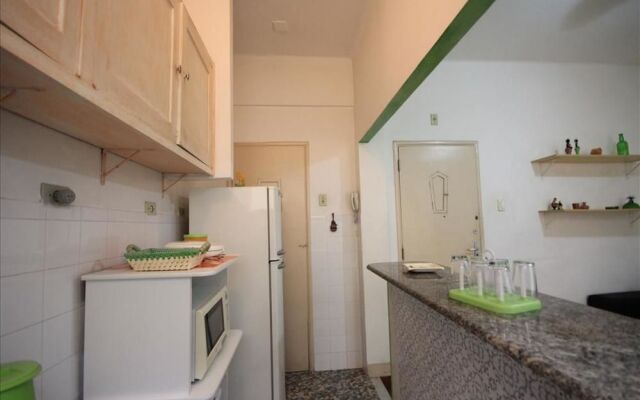 Gohouse - Dutra 102