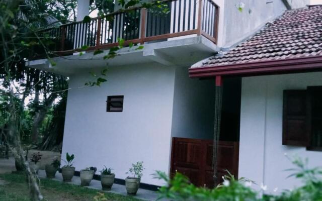 Tavinya Resort