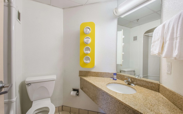 Americas Best Value Inn - Knoxville East