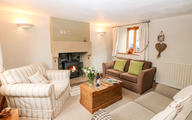 Kempshill Cottage