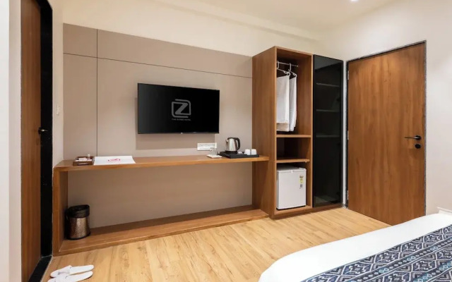 The Zuree Hotel