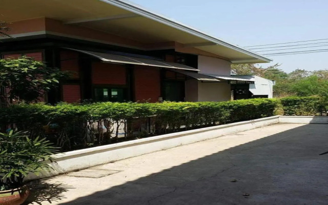 Narasiri Service Apartment