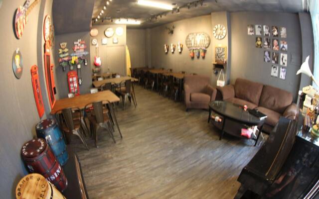 Time House Chain Hualien Train Station Hostel