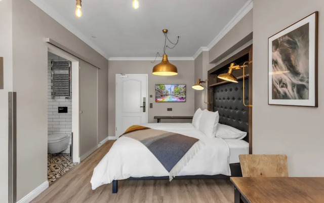 ODDSSON Downtown Hotel