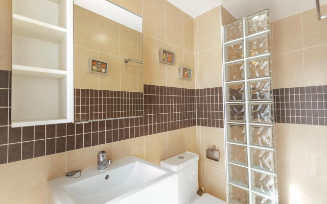 One&Lux El Salvador - Central Studio with a Stunning View