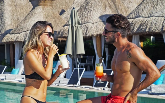 Naay Tulum Curamoria Collection